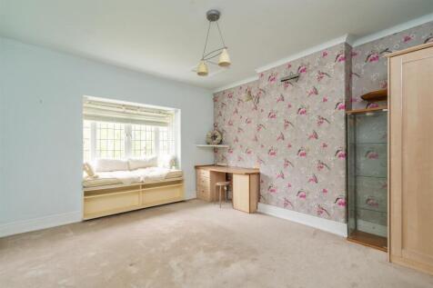 642 Streetsbrook Road_13.jpg