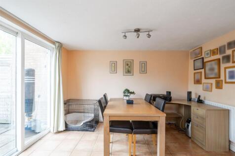 3 Winster Avenue_14.jpg