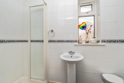 233 Ulverly Green Road_17.jpg