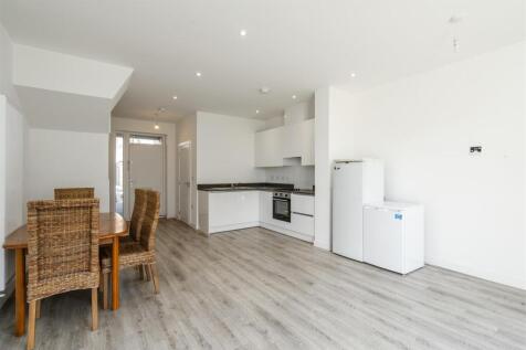24 Lanchester Close_12.jpg