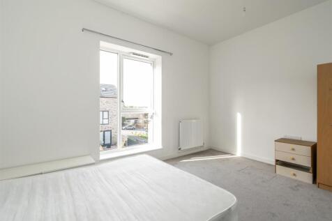 24 Lanchester Close_6.jpg