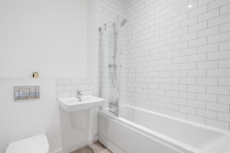 24 Lanchester Close_4.jpg