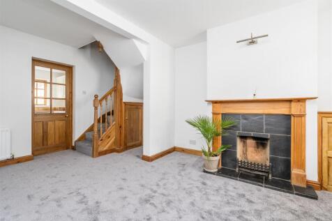 166 High Street_2.jpg