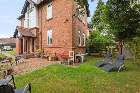 19, Catherines Close Catherine-De-Barnes, Solihull