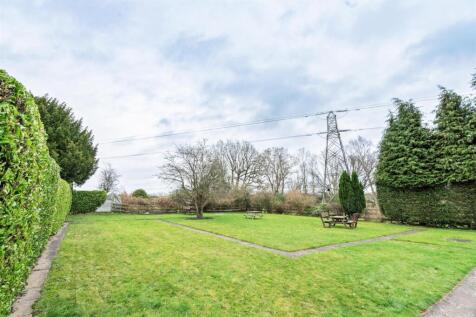 Catherine Clsoe - Garden 2.jpg