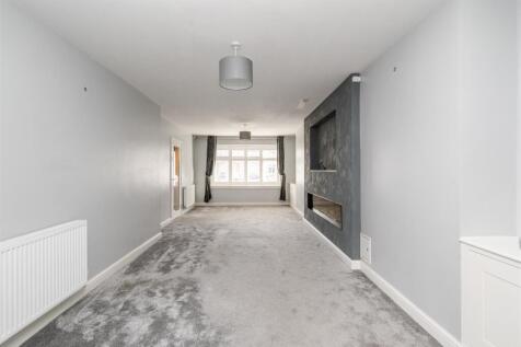 6 Regan Avenue_13.jpg