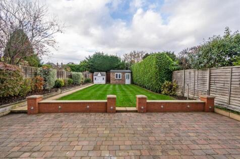 6 Regan Avenue_24.jpg