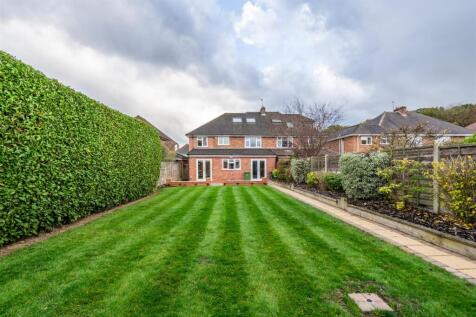 6 Regan Avenue_27.jpg