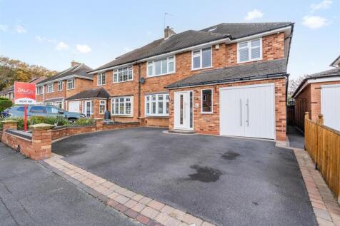 6 Regan Avenue_30.jpg