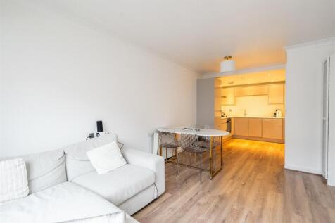 Apartment 9, 8 Rea Place_4.jpg