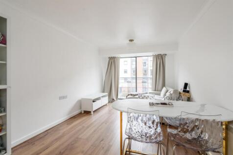 Apartment 9, 8 Rea Place_1.jpg