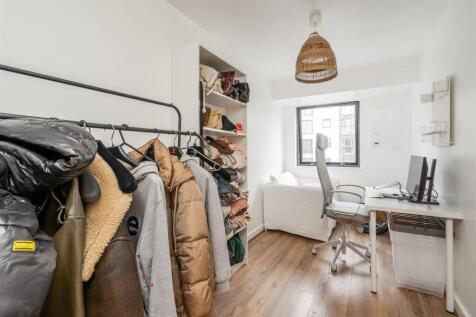 Apartment 9, 8 Rea Place_5.jpg