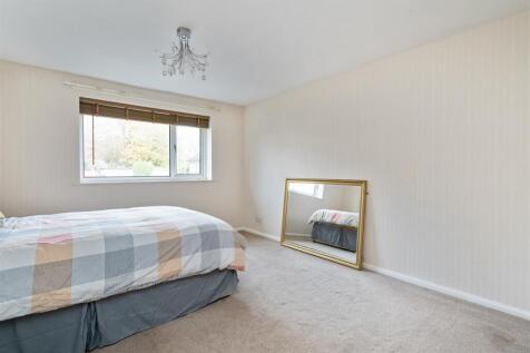 21, Ratcliffe Road, Solihull, B91 2JA DML1439_1.jp