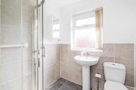 28 Blaythorn Avenue-2_lo.jpg