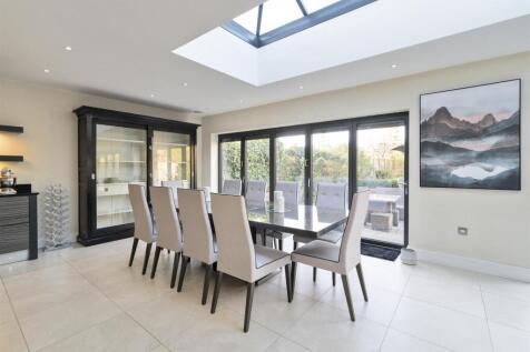 17 Avenue Road_18.jpg