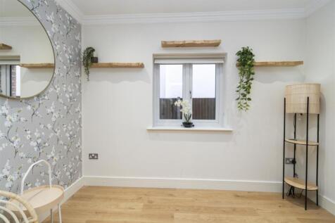 17 Avenue Road_13.jpg