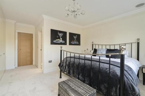 17 Avenue Road_40.jpg