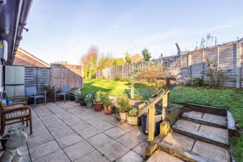 19 Hartlebury Close_13.jpg