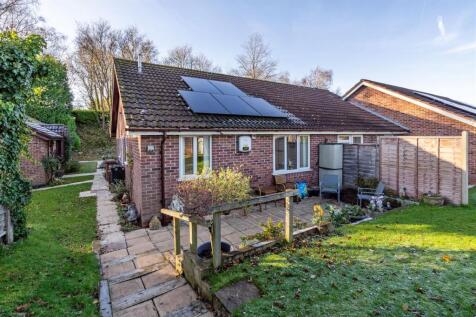 19 Hartlebury Close_14.jpg