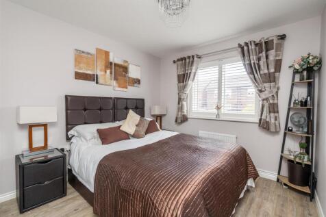 35 Barton Drive_2.jpg