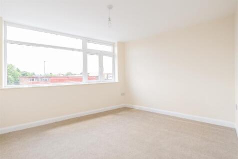 Flat 4, 2170 Coventry Road_4.jpg