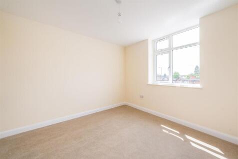 Flat 4, 2170 Coventry Road_5.jpg
