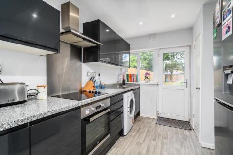 25 Barford Road Shirley_5.jpg