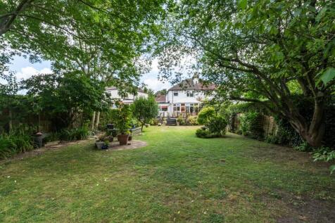 34 Barrrington Road_23.jpg