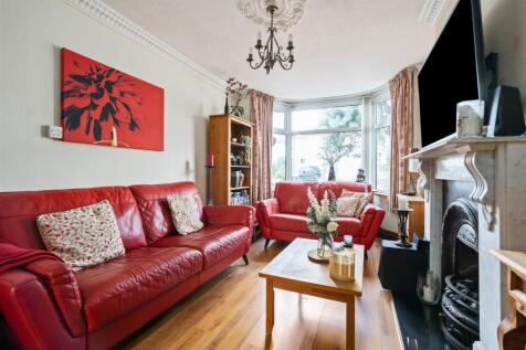 34 Barrrington Road_1.jpg