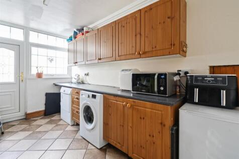34 Barrrington Road_11.jpg
