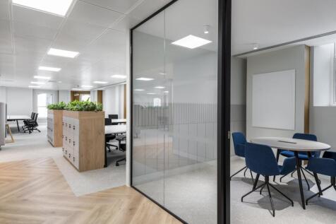 Echo Space  Cannongate House  Office Curator  LA