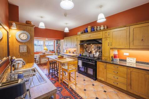 Property Image 9