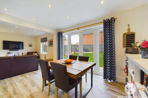 Open Plan Living Dining Kitchen