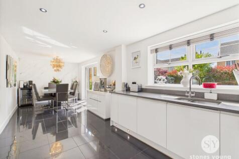 Open Plan Kitchen Dining Room