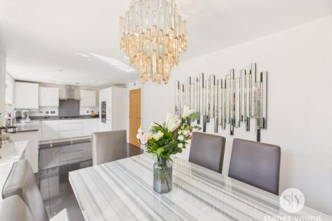 Open Plan Kitchen Dining Room