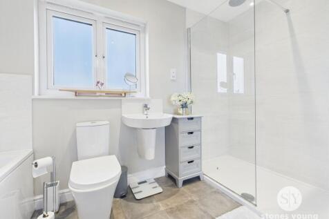 En Suite 1