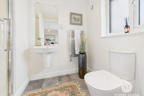 En-Suite 2