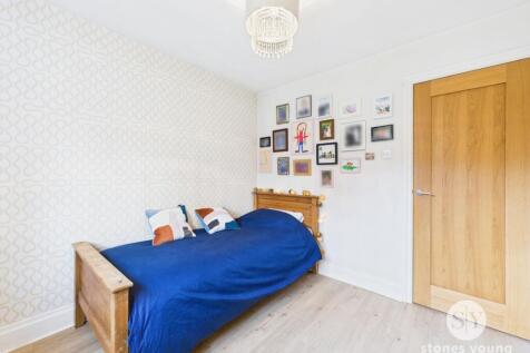 Bedroom 5/Office
