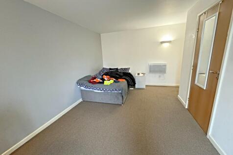 bedroom 2a