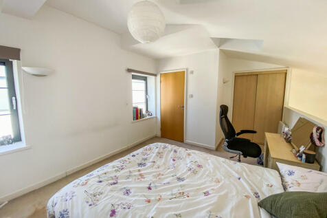 Bedroom 1c