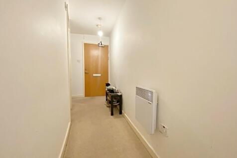 4a3546e0-0802-409...