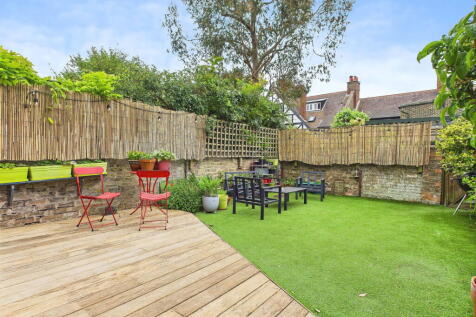 Property Image 4