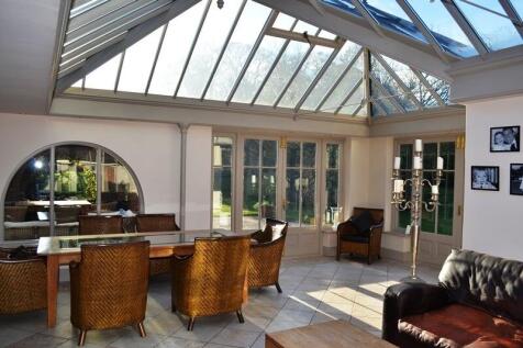 Property Image 9