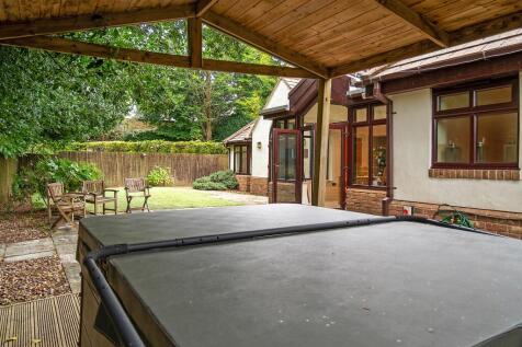 Property Image 28