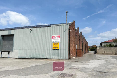 Warehouse to let