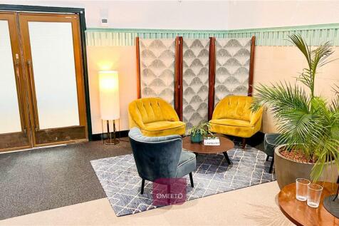 Shared informal meeting space