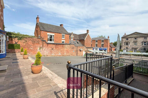 Cheadle Market Square