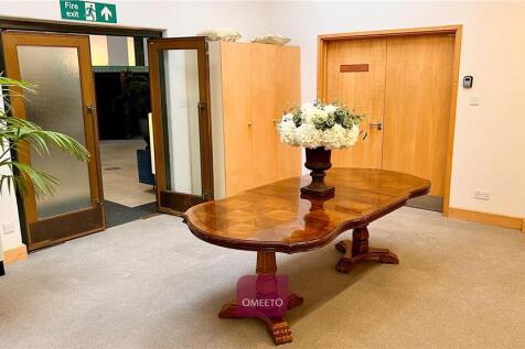 Bookable meeting rooms