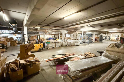 Warehouse to Let