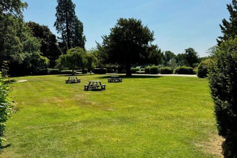 Ednaston Gardens